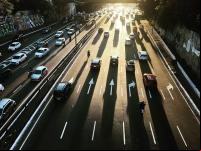 São Paulo é uma das cidades brasileiras que estabeleceram taxas para serviços de transporte sob demanda (Foto: Arnaud Matar/Flickr)